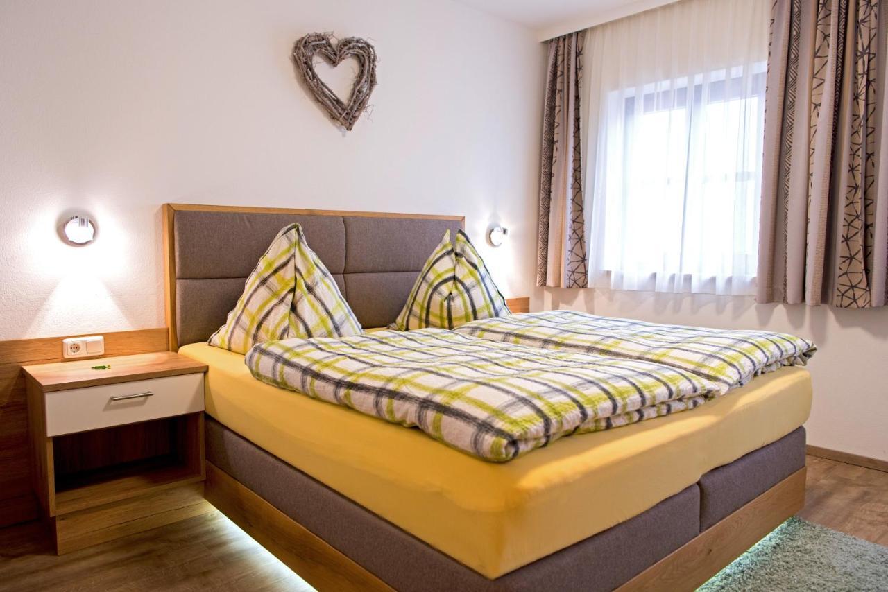 Almtalhotel Appartements In Pettenbach Eksteriør bilde