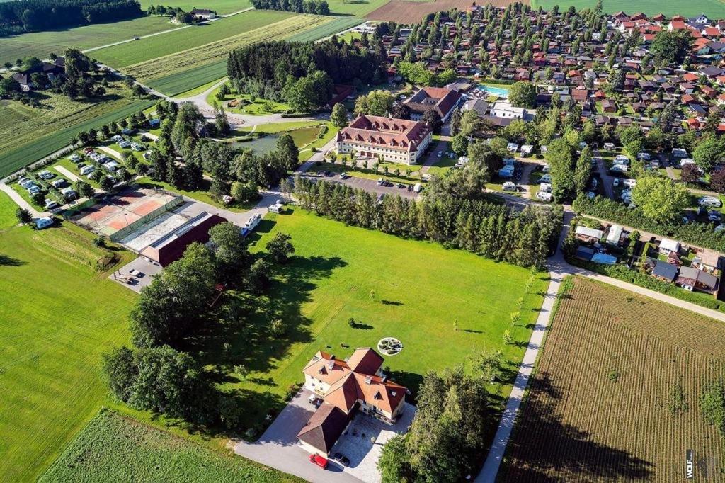Almtalhotel Appartements In Pettenbach Eksteriør bilde