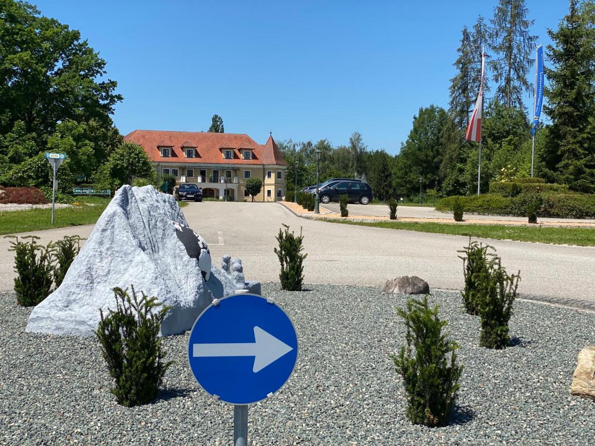 Almtalhotel Appartements In Pettenbach Eksteriør bilde