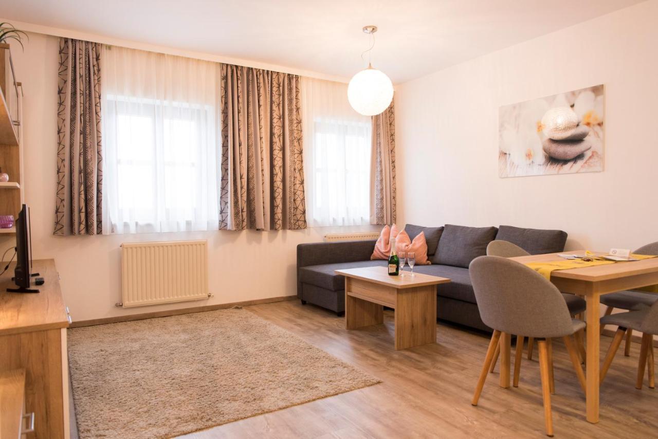Almtalhotel Appartements In Pettenbach Eksteriør bilde