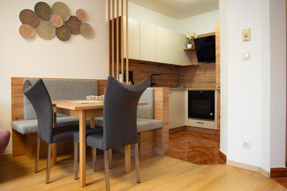 Almtalhotel Appartements In Pettenbach Eksteriør bilde