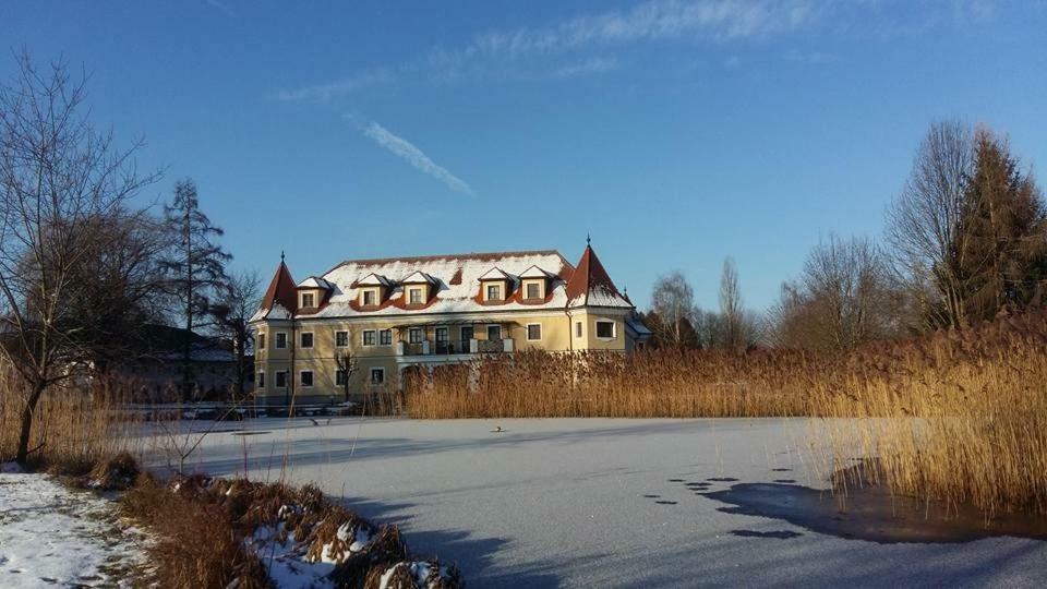 Almtalhotel Appartements In Pettenbach Eksteriør bilde